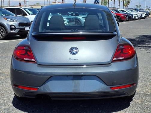 2018 Volkswagen Beetle 2.0T S