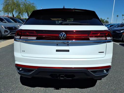 2026 Volkswagen Atlas Cross Sport 2.0T SE w/Technology 4MOTION