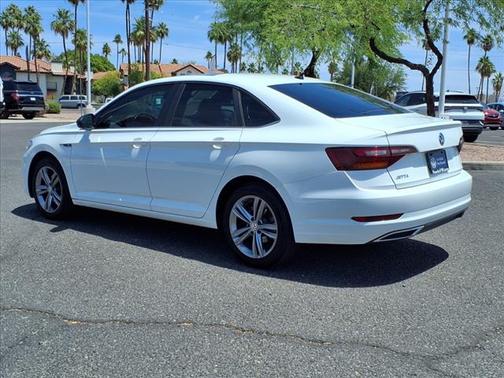 2019 Volkswagen Jetta 1.4T R-Line