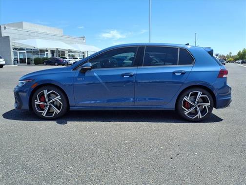 2025 Volkswagen Golf GTI 2.0T SE 4-Door