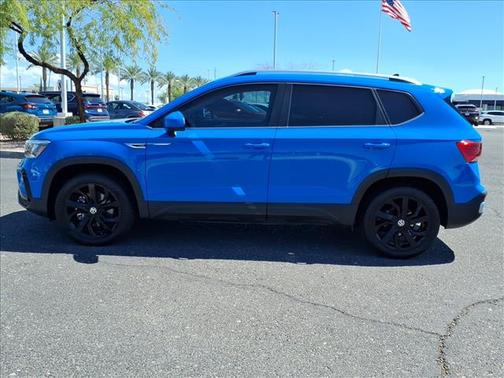 2023 Volkswagen Taos SE
