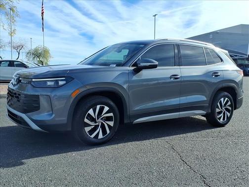 2025 Volkswagen Tiguan 2.0T S