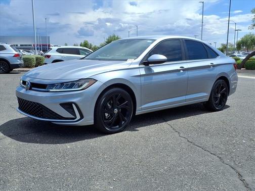 2025 Volkswagen Jetta 1.4T SE