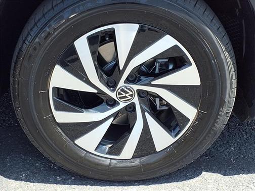 2025 Volkswagen Tiguan 2.0T S