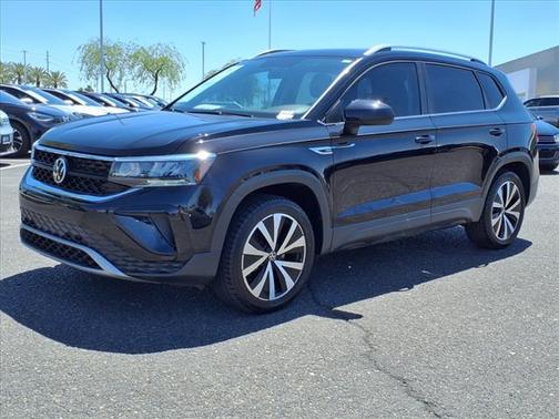 2022 Volkswagen Taos SE