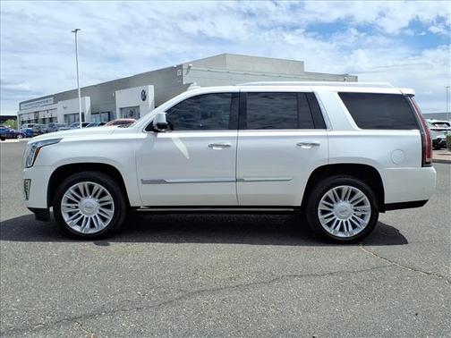 2018 Cadillac Escalade Platinum