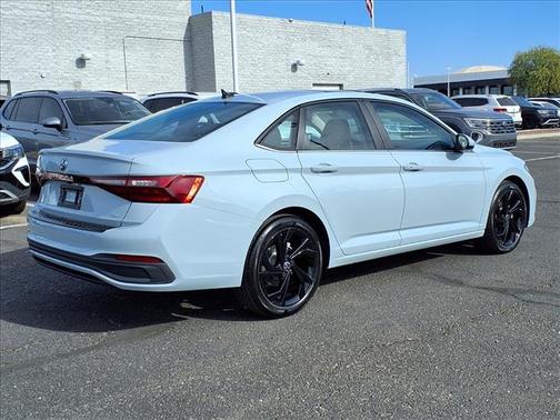 2026 Volkswagen Jetta 1.4T SE