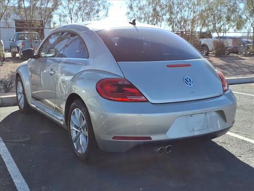 2013 Volkswagen Beetle 2.0L TDI