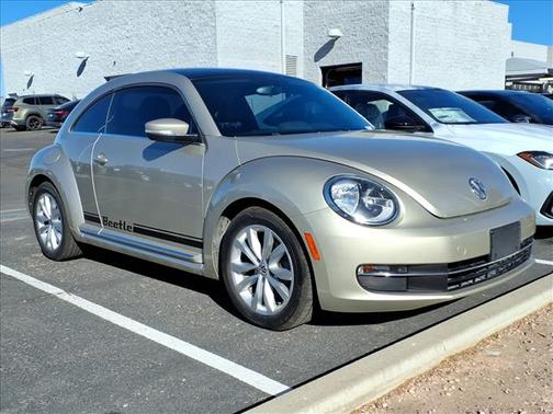 2013 Volkswagen Beetle 2.0L TDI