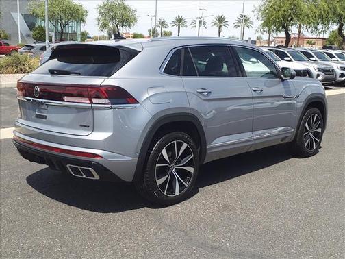 2026 Volkswagen Atlas Cross Sport 2.0T SEL Premium