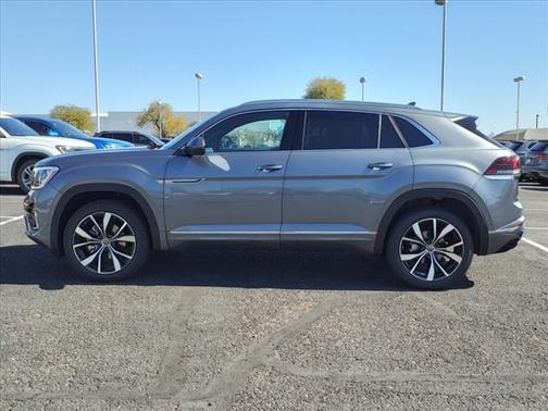 2025 Volkswagen Atlas Cross Sport 2.0T SEL Premium