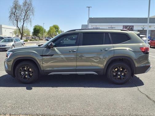 2025 Volkswagen Atlas Peak Edition 4Motion