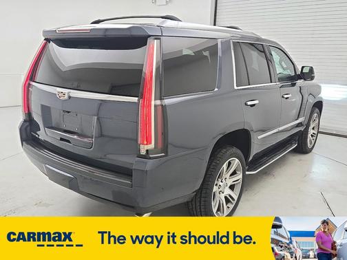2020 Cadillac Escalade Luxury