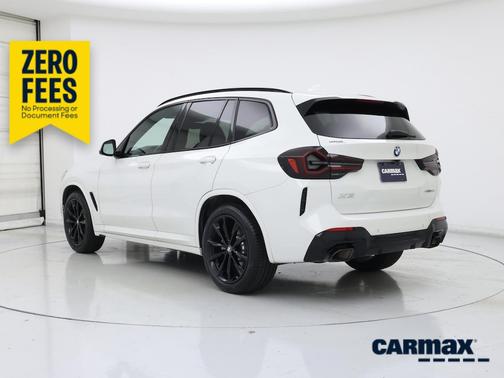 White 2023 BMW X3 sDrive30i