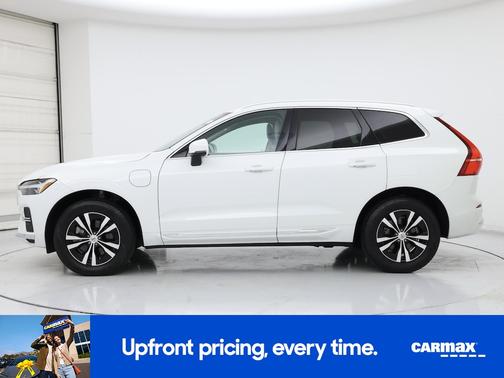 2022 Volvo XC60 Recharge Plug-In Hybrid T8 Inscription Expression