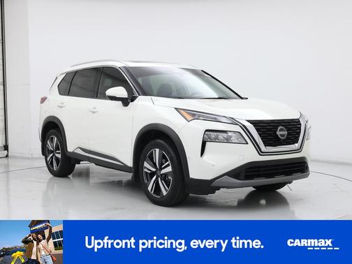 White 2023 Nissan Rogue SL
