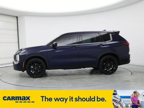 2022 Mitsubishi Outlander Black Edition