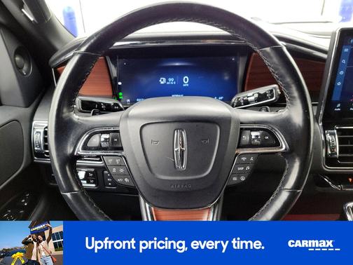 2023 Lincoln Navigator Standard