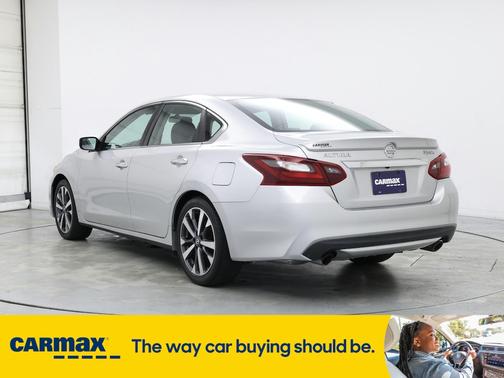 2017 Nissan Altima SR