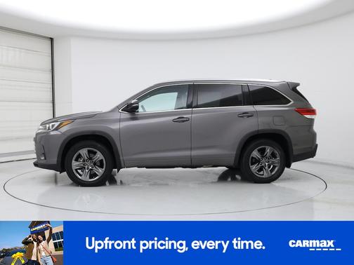 Gray 2018 Toyota Highlander Limited Platinum