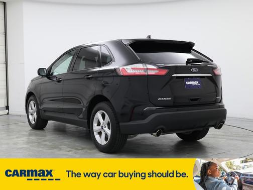 2020 Ford Edge SE