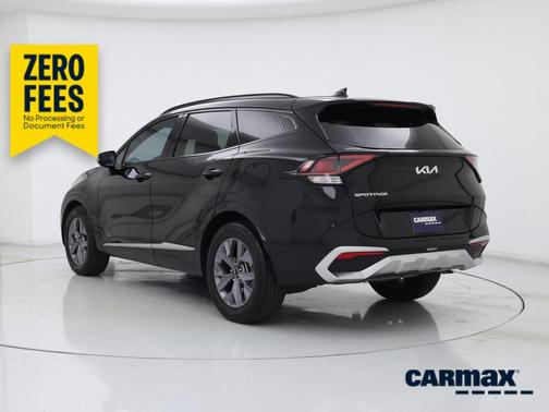 Black 2025 Kia Sportage SX