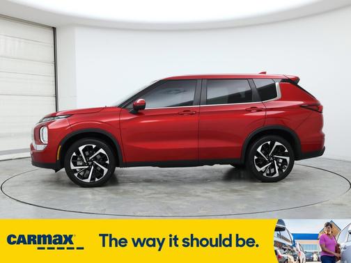 2022 Mitsubishi Outlander ES