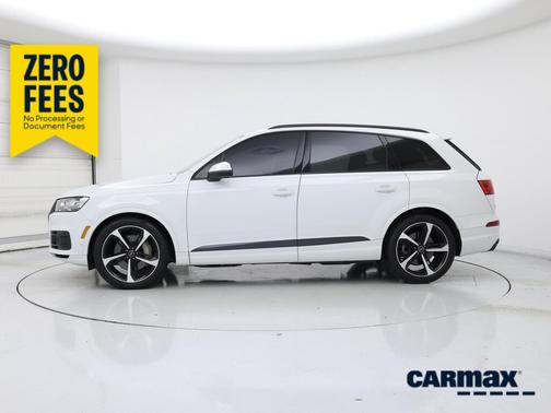 White 2019 Audi Q7 Prestige