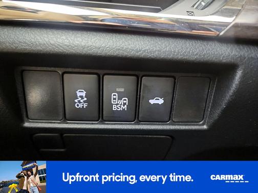 2016 Toyota Avalon XLE