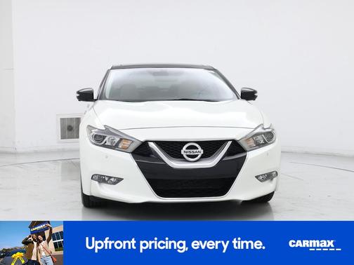 White 2016 Nissan Maxima Platinum
