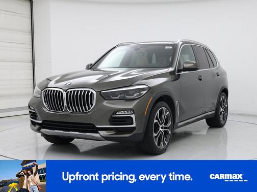 Green 2021 BMW X5 sDrive40i