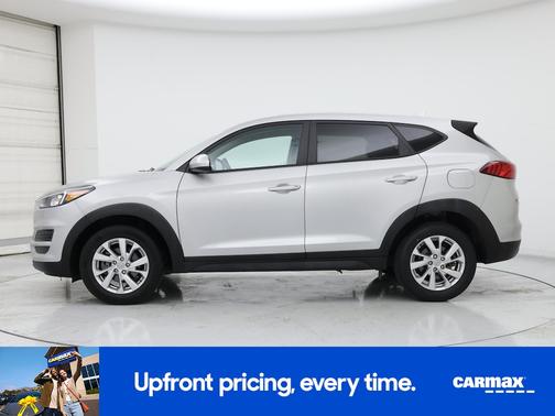 2021 Hyundai TUCSON SE