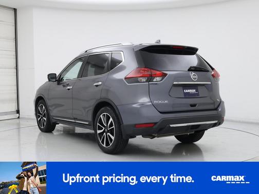 Gray 2018 Nissan Rogue SL