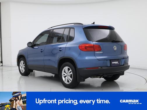 Blue 2017 Volkswagen Tiguan S
