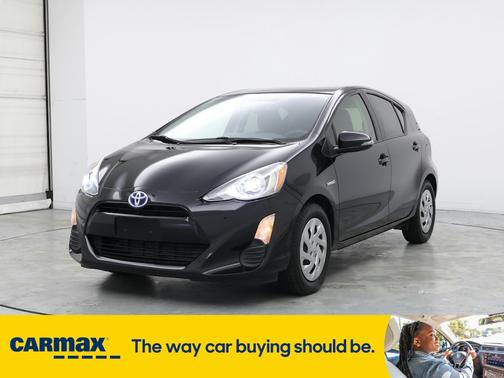 2016 Toyota Prius c Two