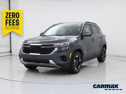 Gray 2024 Kia Seltos EX