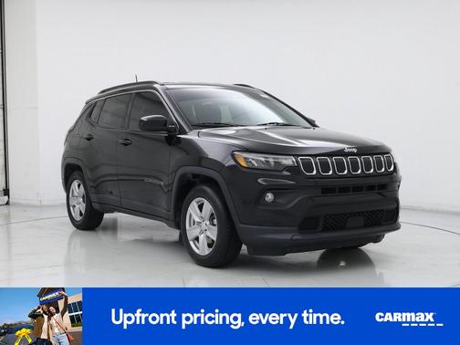 Black 2022 Jeep Compass Latitude
