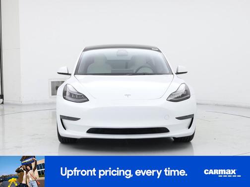 White 2023 Tesla Model 3