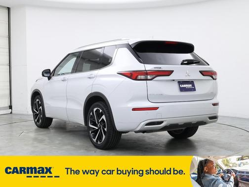 2024 Mitsubishi Outlander SEL