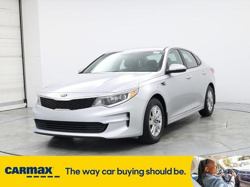 2017 Kia Optima LX