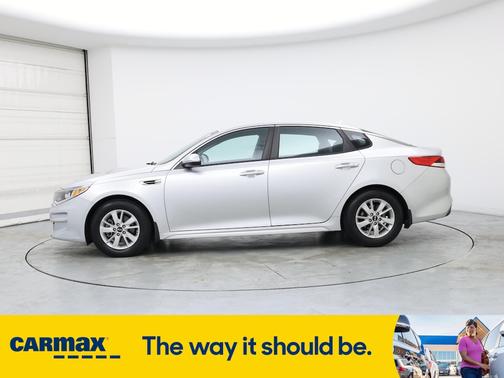 2017 Kia Optima LX