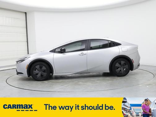 2024 Toyota Prius LE