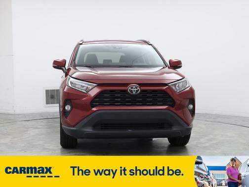2020 Toyota RAV4 XLE