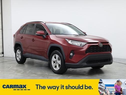 2020 Toyota RAV4 XLE