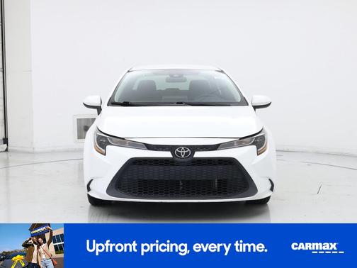 White 2021 Toyota Corolla LE