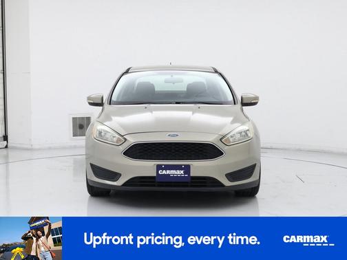 Gold 2016 Ford Focus SE