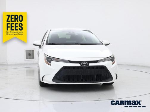 White 2021 Toyota Corolla LE