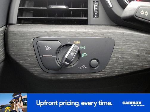 White 2018 Audi A4 Premium