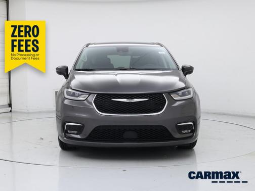 Gray 2023 Chrysler Pacifica Touring L