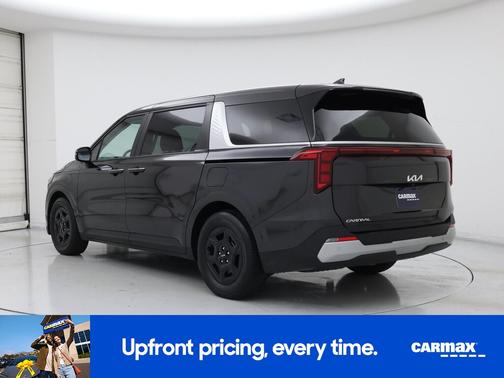 Gray 2025 Kia Carnival LXS